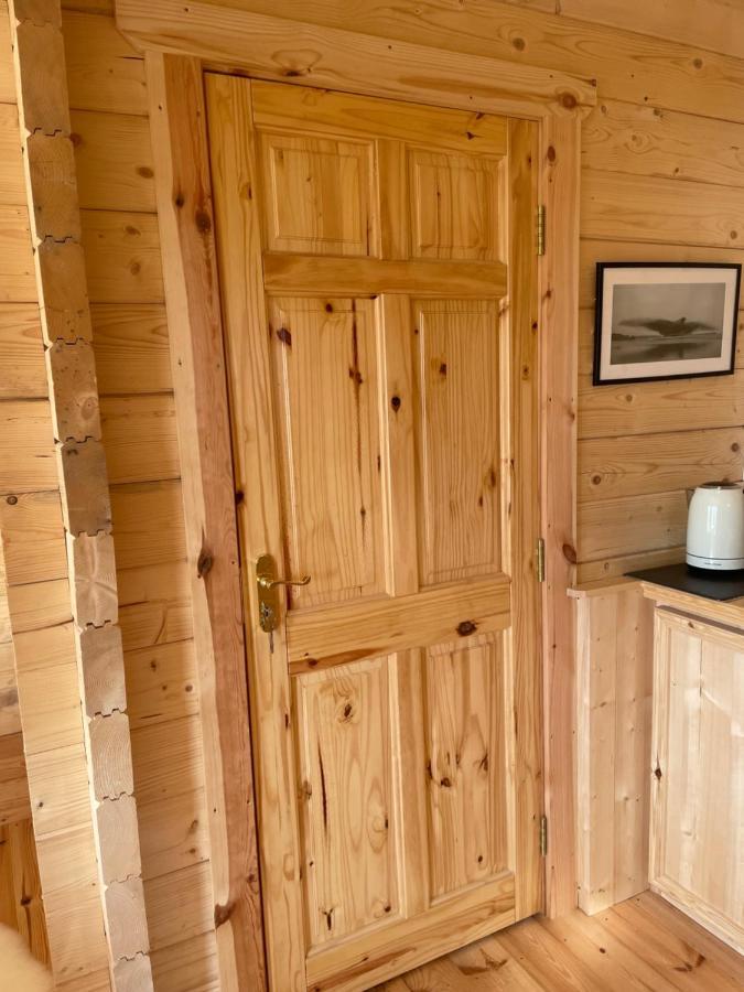 Capella Cabin Dunquin. Exterior photo
