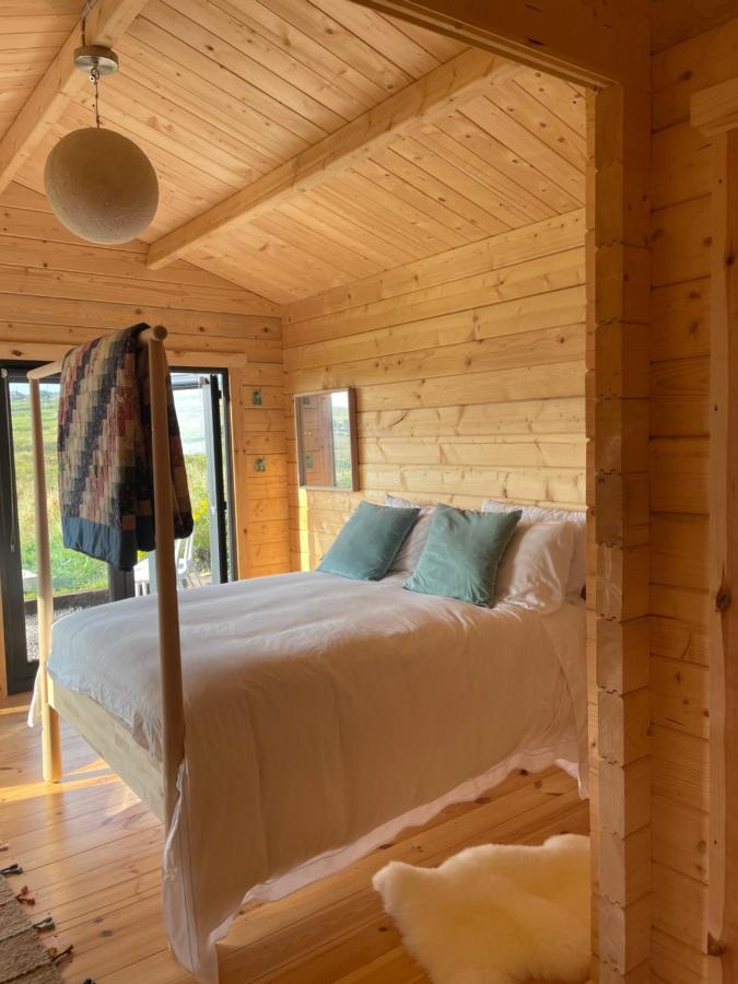 Capella Cabin Dunquin. Exterior photo